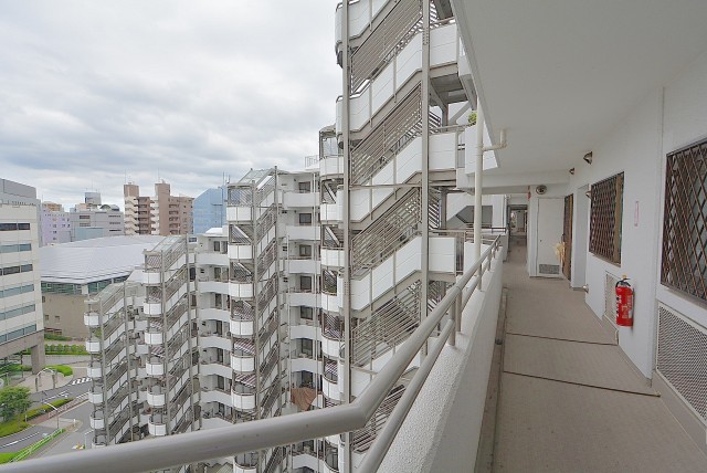 ルネ門前仲町 外廊下