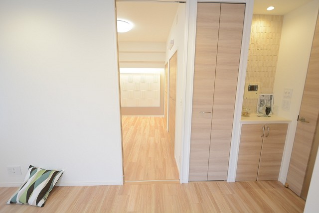 クラリティ・アスール　洋室