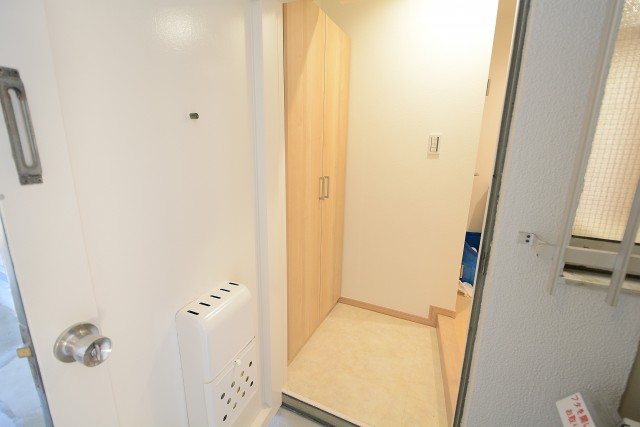 マンション目黒苑 玄関