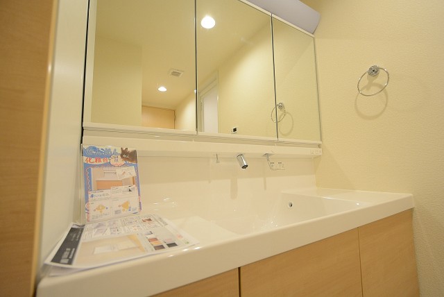 ニュートンプレイス　洗面