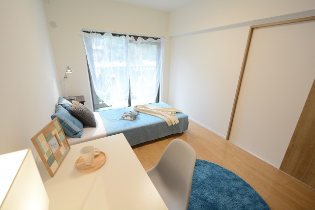 アルス弦巻 洋室①