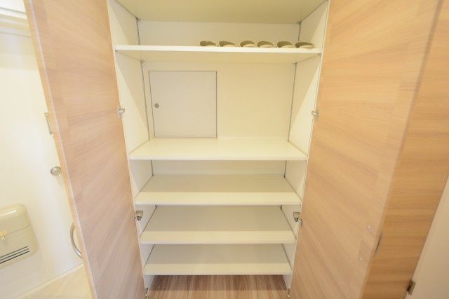 ダイアパレス世田谷公園 玄関