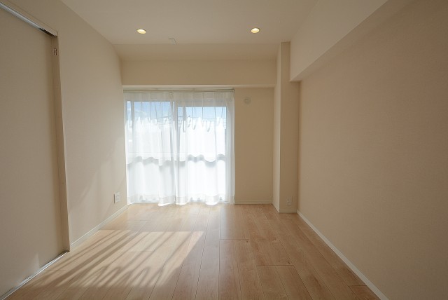秀和椎名町レジデンス 洋室②