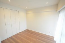 エクセル柿の木坂 洋室5