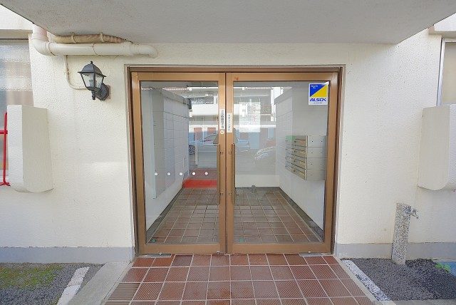 玉川サンケイハウス 階段