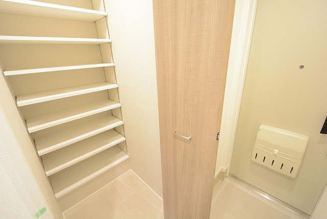 玉川サンケイハウス 玄関