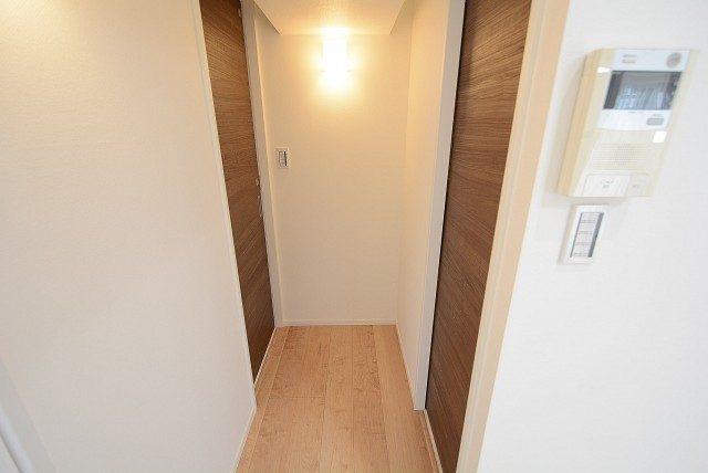 セブンスターマンション第二青葉台 奥へ