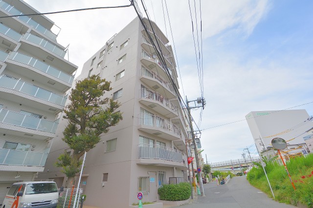 二子玉川宝ロイヤルハイツ 外観