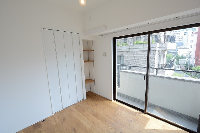 目黒青葉台グランドハイツ 洋室①