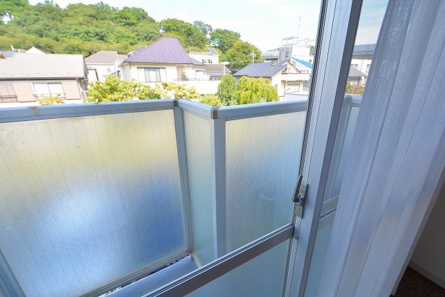 上野毛リッツハウス 洋室6.3バルコニー