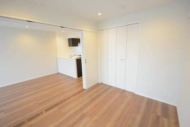 エクセル柿の木坂 洋室5