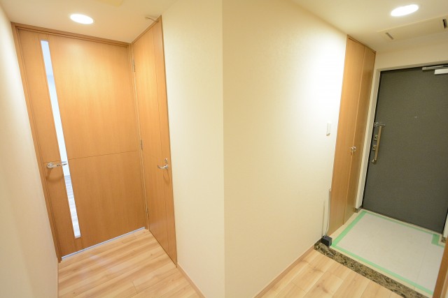 ヒルズ用賀 奥へ