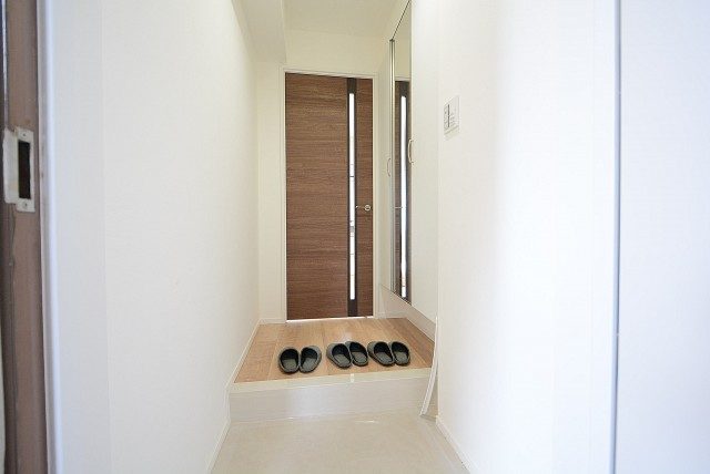 セブンスターマンション第二青葉台 玄関