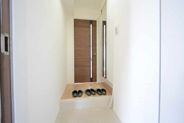 セブンスターマンション第二青葉台 玄関