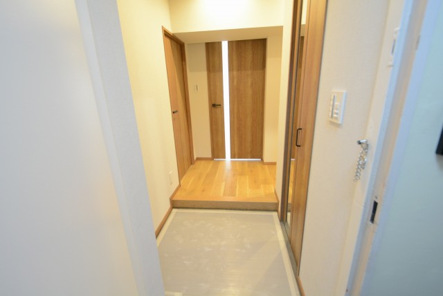 上馬ハイホーム 玄関