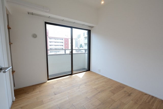 目黒青葉台グランドハイツ 洋室①