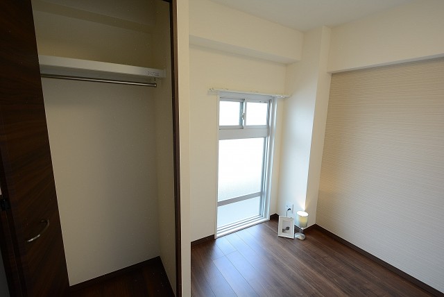 青葉台フラワーマンション　洋室①