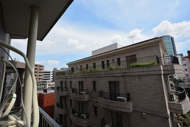 目黒青葉台グランドハイツ 洋室①