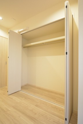 目黒青葉台グランドハイツ 洋室1