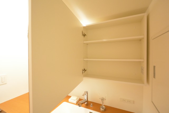 広尾マンション 洗面室