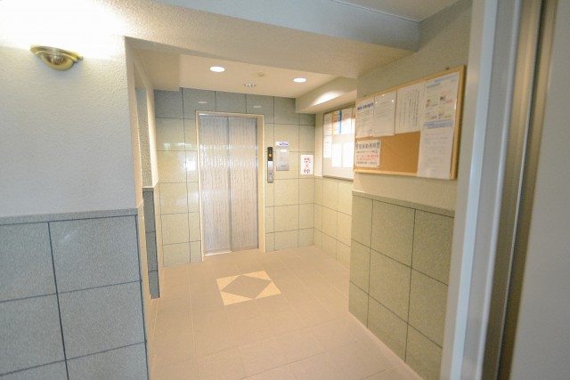 ライオンズマンション渋谷第２ エントランス