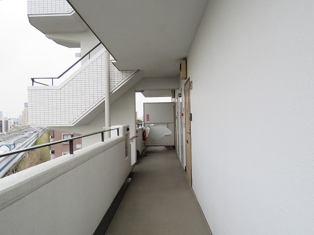 中銀桜新町マンシオン　共用廊下