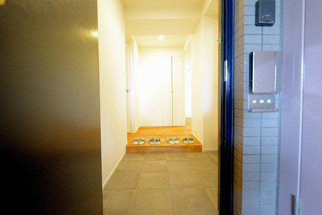 目黒青葉台グランドハイツ 玄関