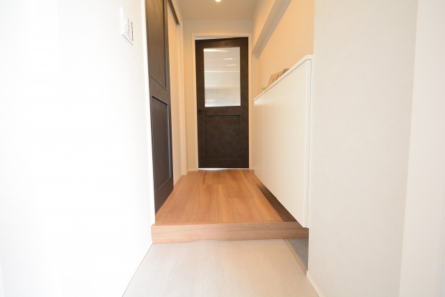 ニュー池尻マンション 玄関