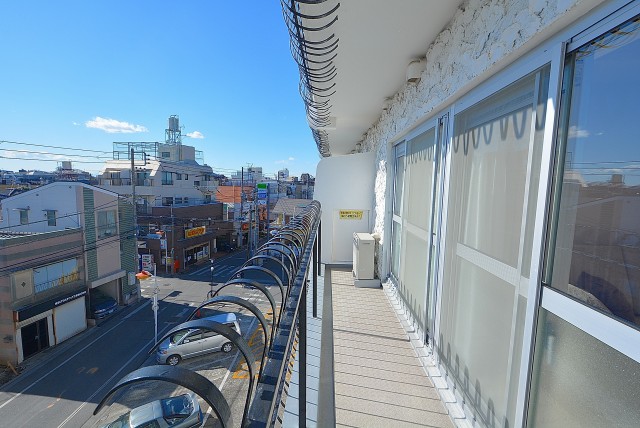 秀和椎名町レジデンス バルコニー