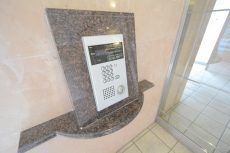 セザールリバーサイド上野毛 エントランス