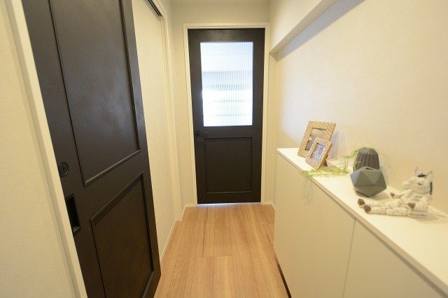 ニュー池尻マンション 奥へ