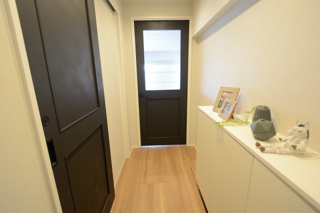 ニュー池尻マンション 奥へ