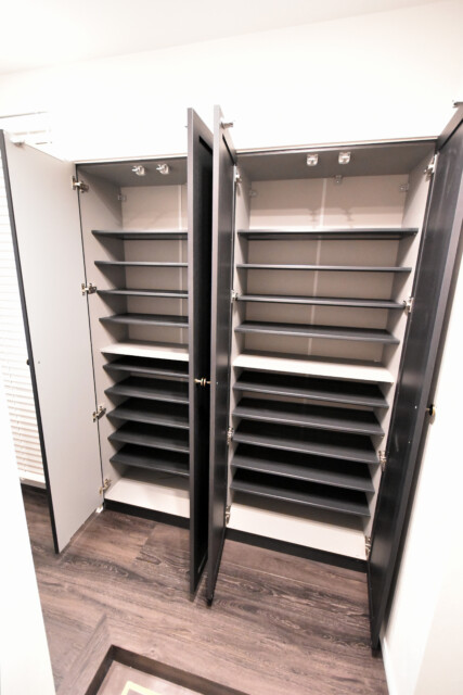 パラスト上目黒 玄関