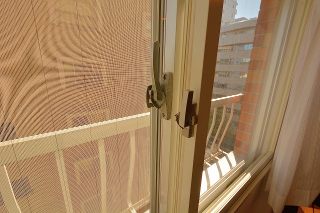 ライオンズマンション中目黒　2重サッシ