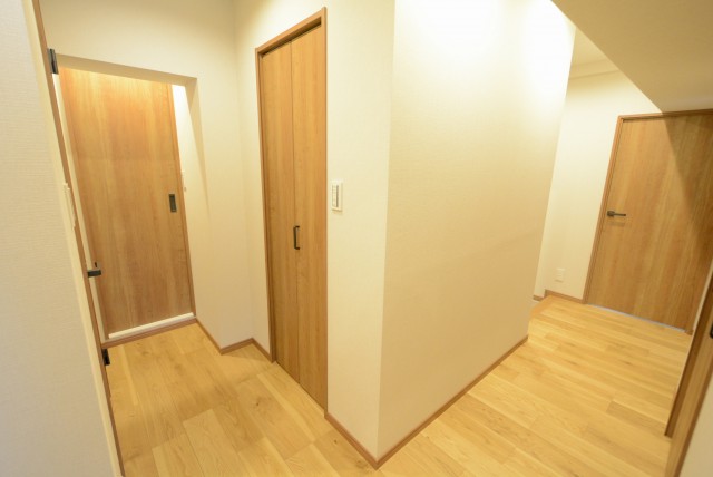 上馬ハイホーム 廊下_SIC