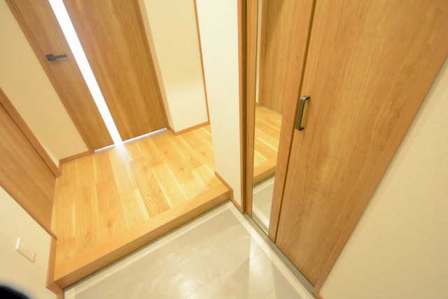 上馬ハイホーム 玄関