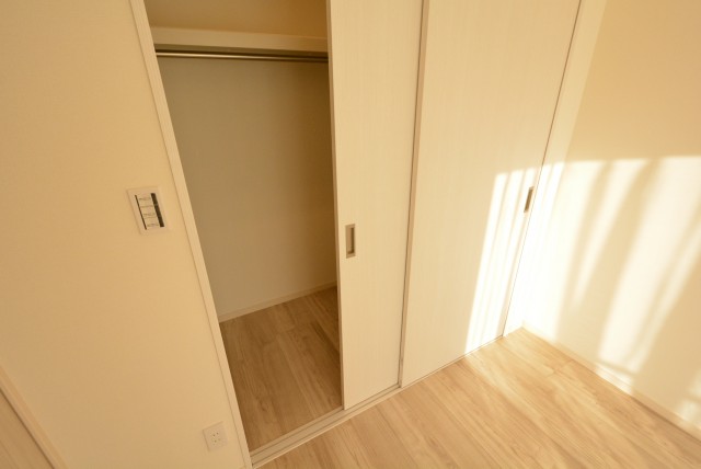 目黒青葉台グランドハイツ 洋室2