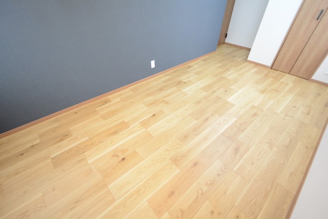 上馬ハイホーム 洋室2