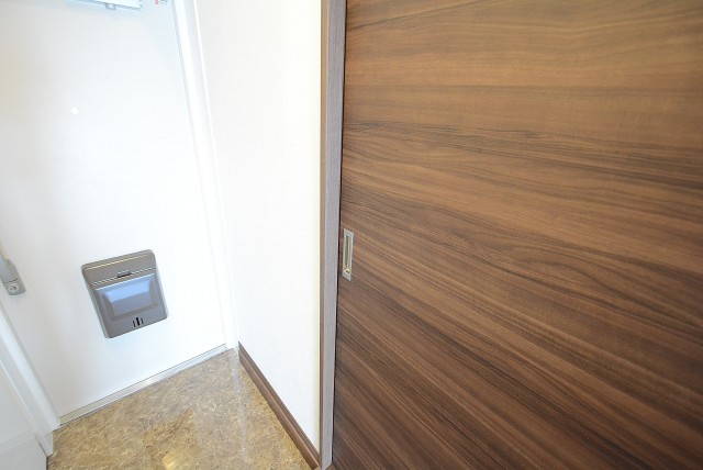 青葉台フラワーマンション　洋室①