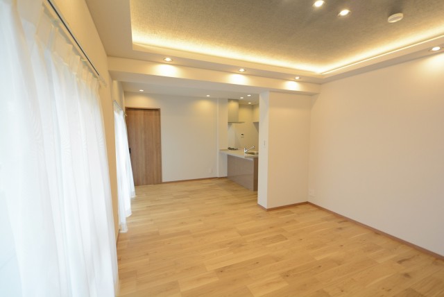 上馬ハイホーム 洋室1