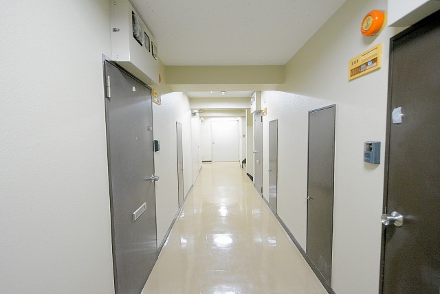 柿の木坂スカイマンション (1)廊下