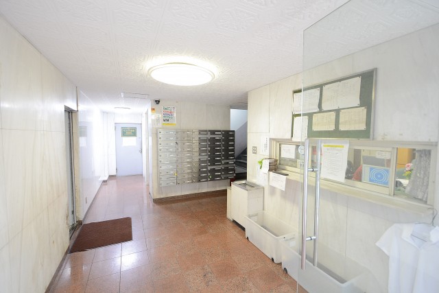 ニュー池尻マンション エントランス