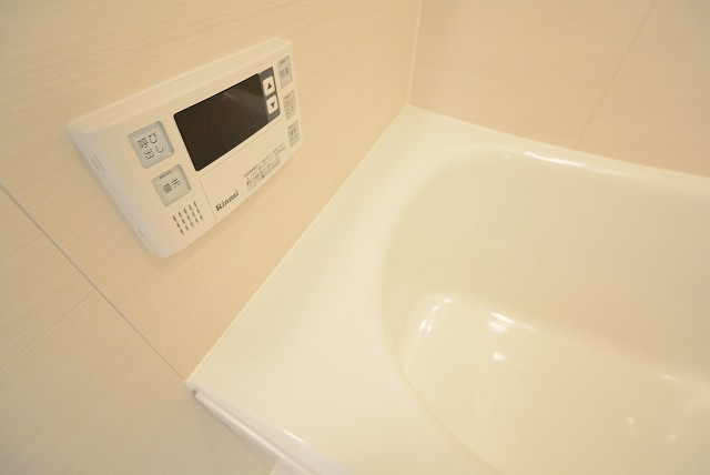 秀和椎名町レジデンス バス