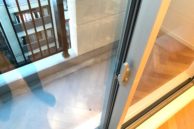 マンション市ヶ谷 (94)バルコニー