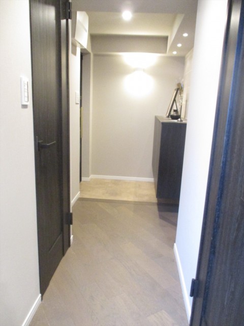 シャンボール学芸大学 玄関