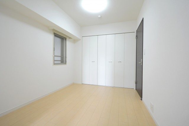 三軒茶屋パーク・ホームズ 洋室2