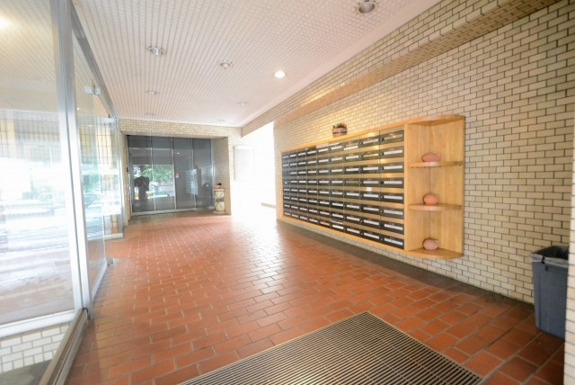 メゾン池尻大橋 エントランス