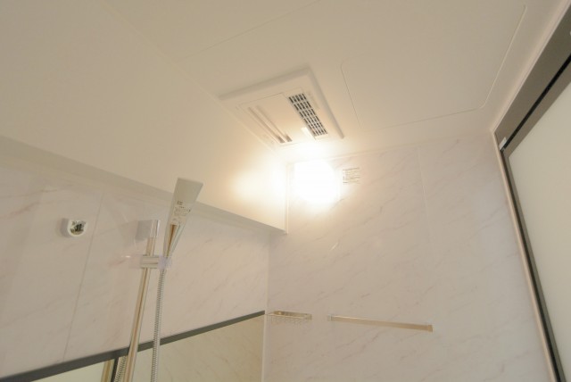 秀和目黒レジデンスバス