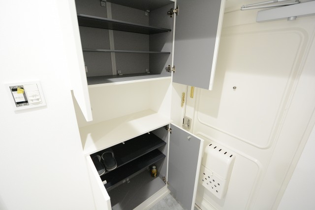 四谷コーエイマンション 玄関