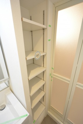 ファミール築地 洗面室